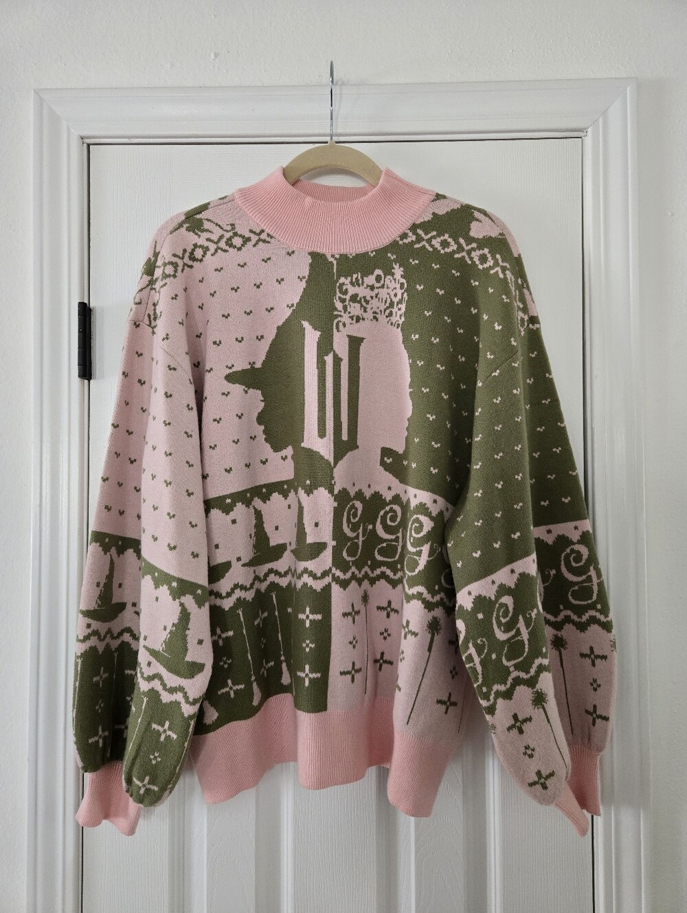 Wicked Glinda & Elphaba Silhouette Women's Sweater